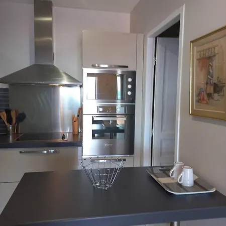 Magnifique Sur L'eau Antheor Apartment *